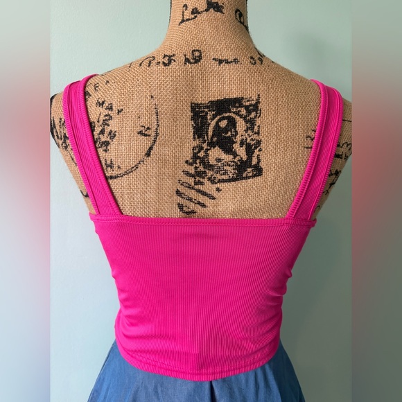 Pink Ribbed Cropped Tank - Picture 2 of 2